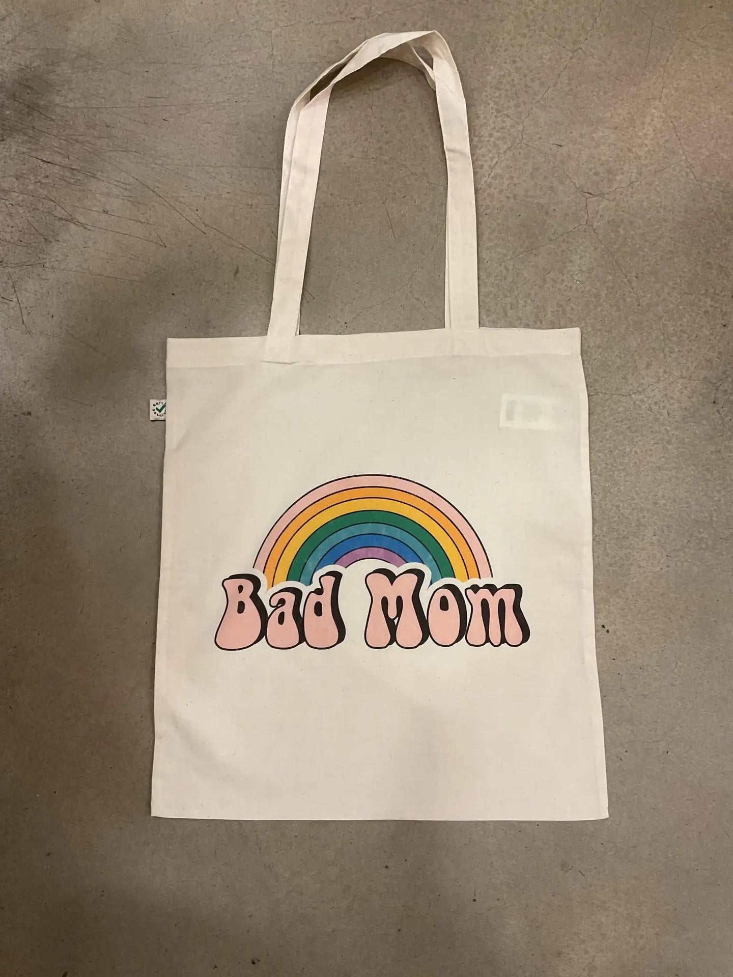 Tote bag bad mom 🌈